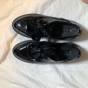 SixtySeven Black Women's Lug-Bow  Leather Loafers Size 37/6.5